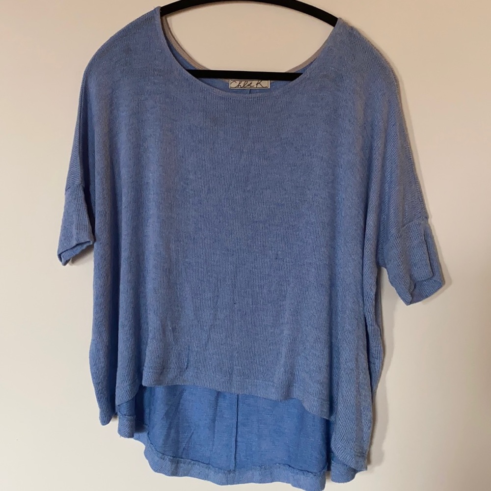 Chloe K blue knit cropped sleeved sweater